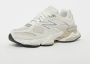 New Balance 9060 Lifestyle in beige formaten: 42.5 - Thumbnail 10