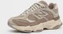 New Balance 9060 Lifestyle in beige formaten: 38.5 - Thumbnail 3