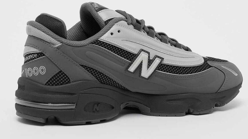 New Balance 1000 Running in grijs formaten: 42