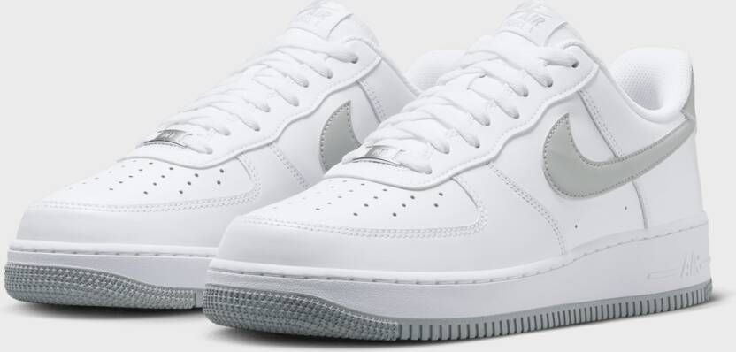 Nike Air Force 1 '07 1 Schoenen white lt smoke grey white maat: 42 beschikbare maaten:41 42.5 43 44.5 45 46