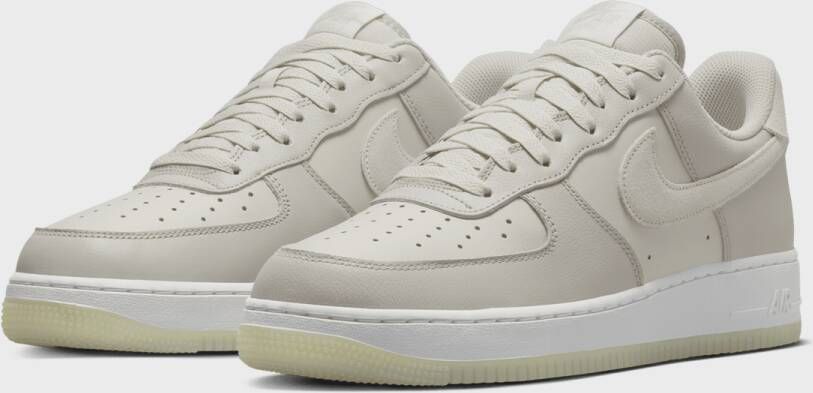 Nike Air Force 1 '07 Lv8 1 Schoenen light bone summit white-lt iron ore maat: 41 beschikbare maaten:41 42 43 44.5 45 46 40.5