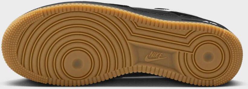 Nike Air Force 1 '07 LV8 men zwart Schoenen