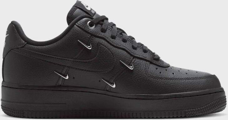 Nike WMNS Air Force 1 '07 LX Air Force 1 in zwart formaten: 42