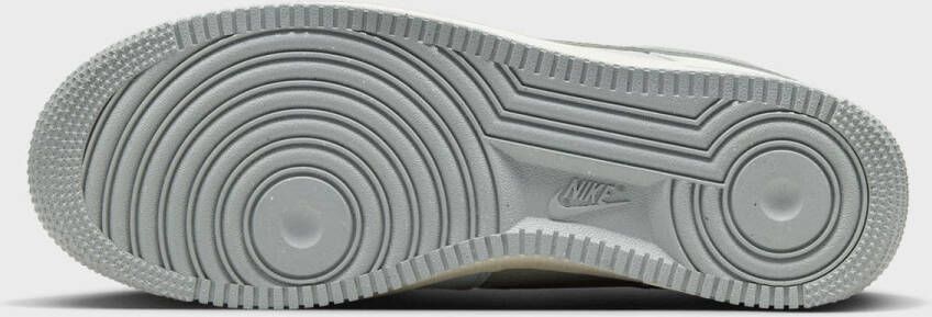 Nike Air Force 1 '07 Next Nature Air Force 1 in wit formaten: 40