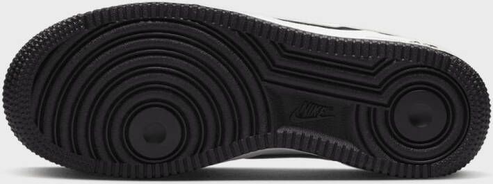 Nike Air Force 1 LV8 (GS) Unisex zwart Schoenen