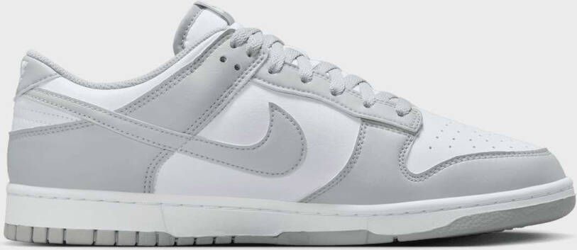 Nike Dunk Low Retro Dunk in wit formaten: 42