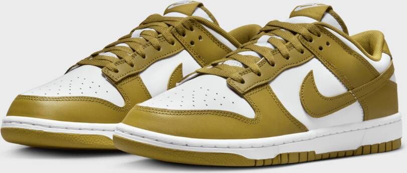 Nike Dunk Low Retro in Geel