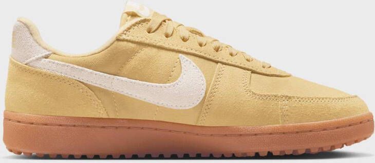 Nike Field General Lifestyle in geel formaten: 36.5