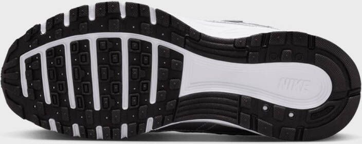 Nike P-6000 (GS) Lifestyle in wit formaten: 36