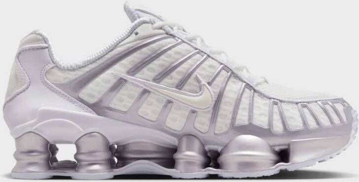 Nike Shox TL Running in wit formaten: 36.5