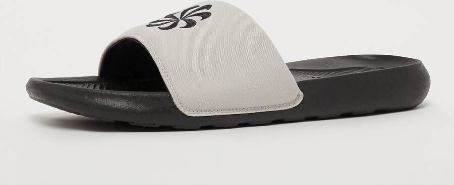 Nike Victori One Next Nature Slide