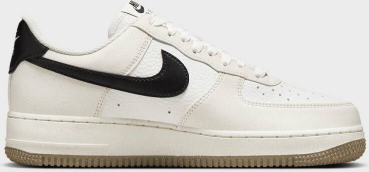 Nike WMNS Air Force 1 '07 Air Force 1 in wit formaten: 36.5