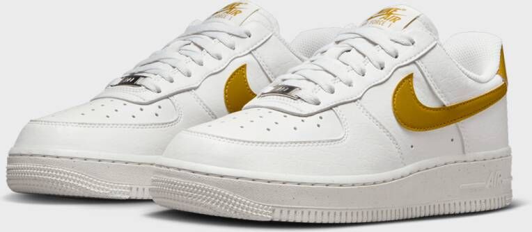 Nike Wmns Air Force 1 '07 Se Basketball Schoenen summit white bronzine metallic silver maat: 36.5 beschikbare maaten:36.5