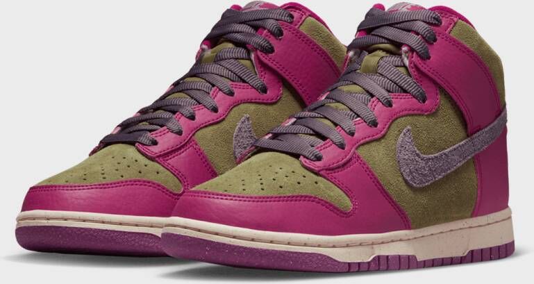 Nike WMNS Dunk High