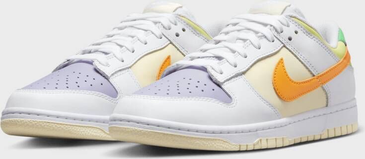 Nike WMNS Dunk Low