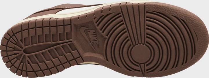 Nike WMNS Dunk Low in Wit Bruin