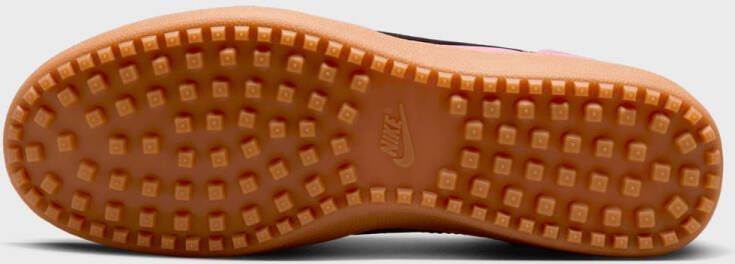 Nike WMNS Field General Lifestyle in lichtroze formaten: 37.5