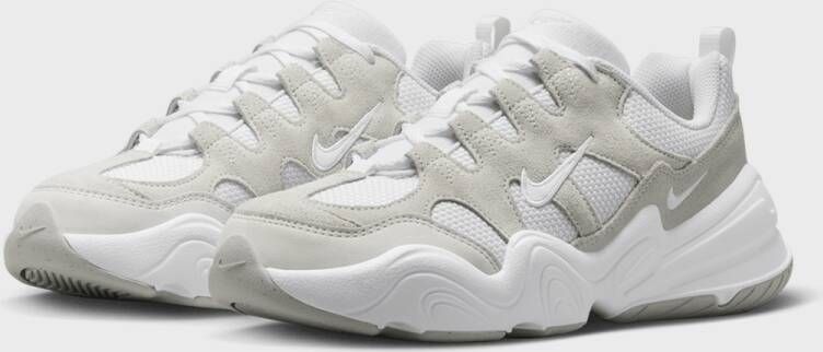 Nike Wmns Tech Hera Fashion sneakers Schoenen white white summit white photon dust maat: 36.5 beschikbare maaten:36.5 37.5 38.5