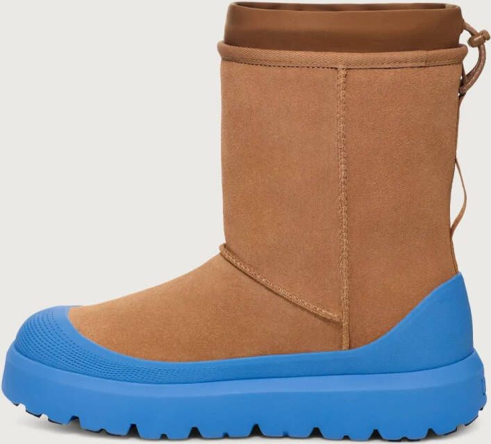 Ugg Classic Short Weather Hybrid Boots in bruin formaten: 42