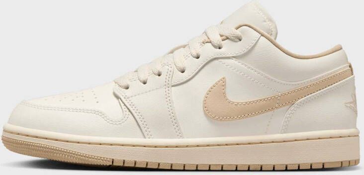 Jordan Air 1 Low women beige Schoenen