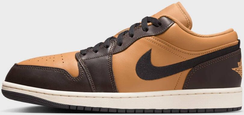 Jordan Air 1 Low SE Air 1 in multicolor formaten: 44.5