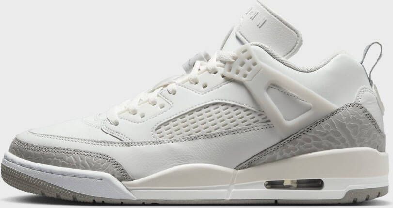 Jordan Spizike Low Basketball in wit formaten: 42.5
