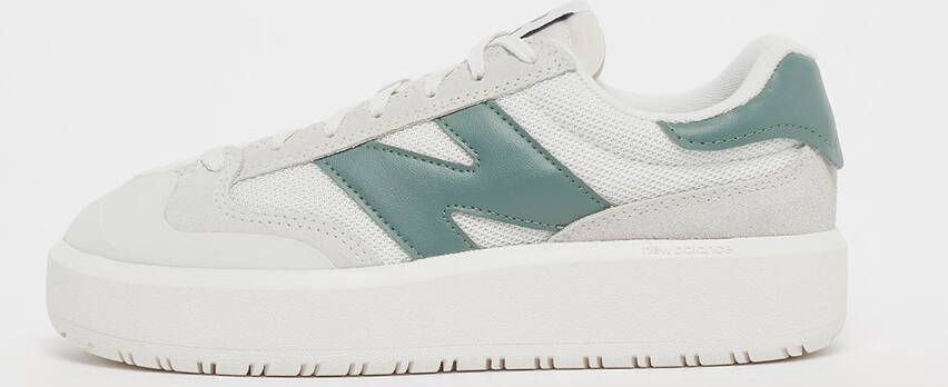 New Balance Klassieke tennisschoen met overdreven proporties en onverwachte details White - Foto 9