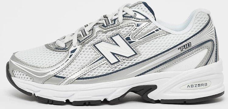 New Balance 740 (GS) Running in wit formaten: 36