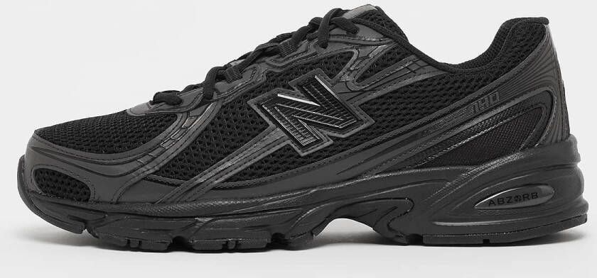 New Balance 740 Running in zwart formaten: 41.5