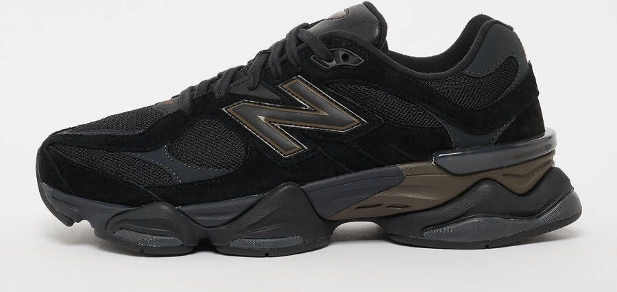 New Balance 9060 black coffee in zwart formaten: 45.5