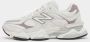 New Balance 9060 Lifestyle in grijs formaten: 39.5 - Thumbnail 2