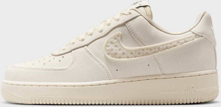 Nike Air Force 1 '07 LX women beige Schoenen