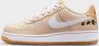 Nike Air Force 1 Lv8 2 (gs) 1 Schoenen sanddrift white twine black maat: 37.5 beschikbare maaten:36.5 37.5 38.5 39 40 - Thumbnail 1