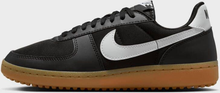 Nike WMNS Field General Lifestyle in zwart formaten: 37.5