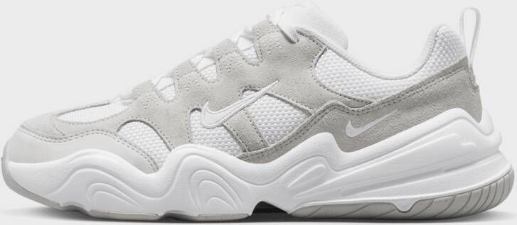 Nike Wmns Tech Hera Fashion sneakers Schoenen white white summit white photon dust maat: 36.5 beschikbare maaten:36.5 37.5 38.5
