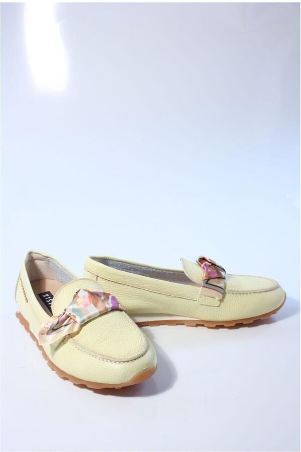 Hispanitas Dames instappers geel