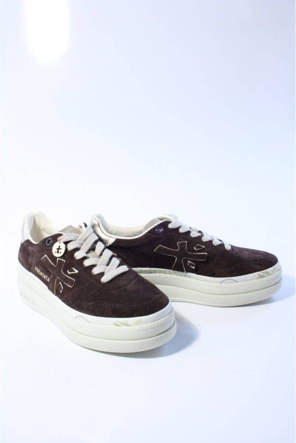 Premiata Dames sneakers bruin