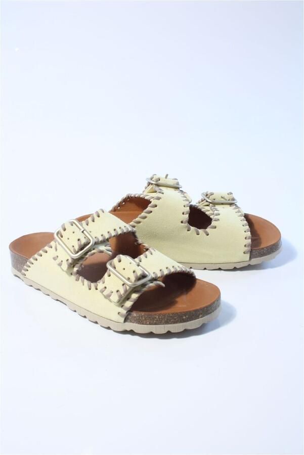 Verbenas Dames slippers geel