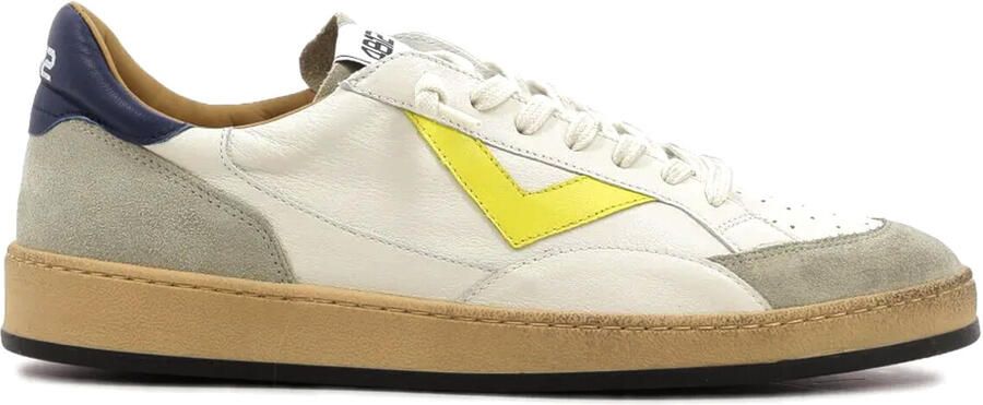 4B12 Lage Sneakers