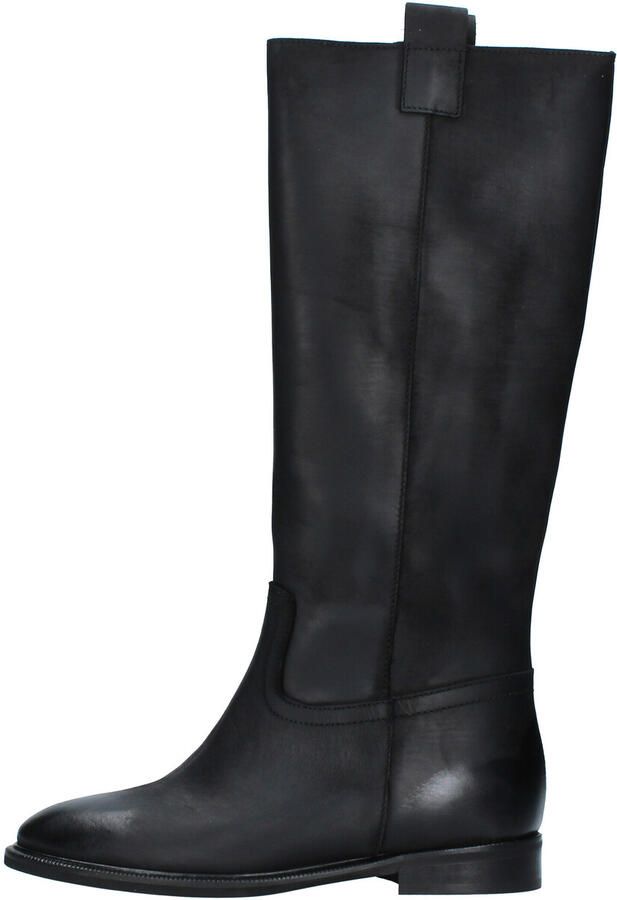 Accademia Laarzen M01