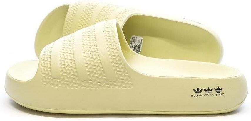 Adidas adilette Dames Slippers en Sandalen Geel Maat: 46 Mesh Synthetisch Foot Locker