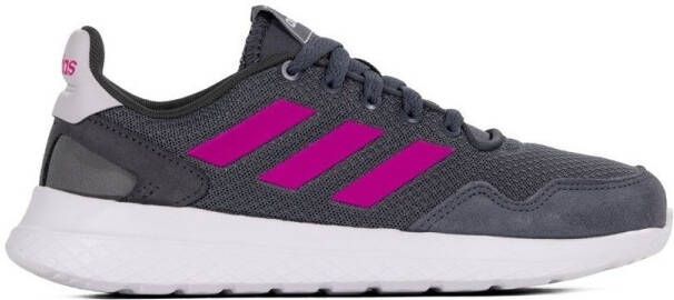 Adidas Lage Sneakers Archivo