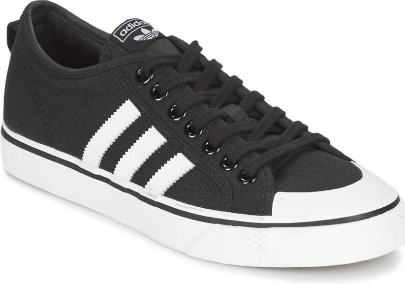 Adidas Lage Sneakers NIZZA