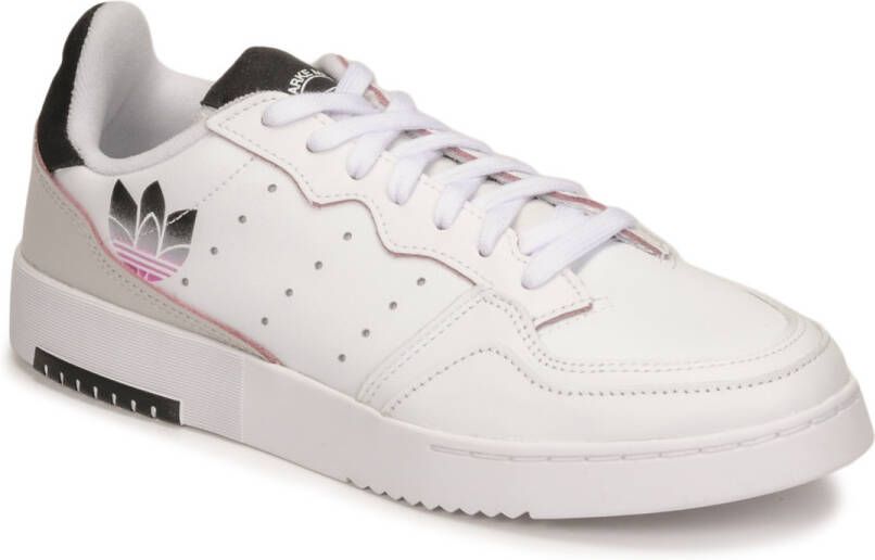 Adidas Lage Sneakers SUPERCOURT