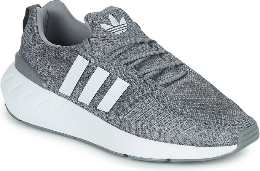 Adidas Lage Sneakers SWIFT RUN 22