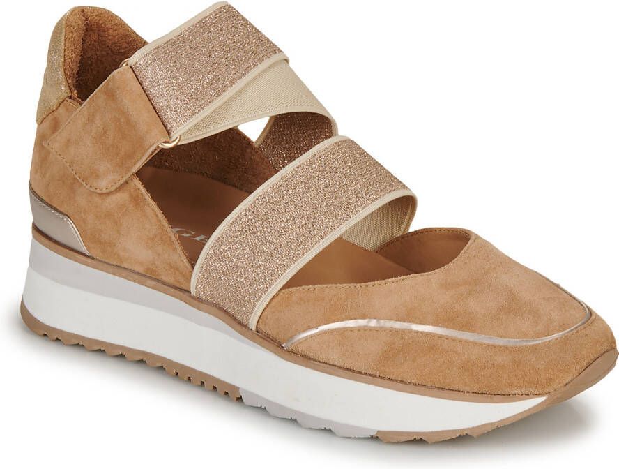 Adige Lage Sneakers XARI