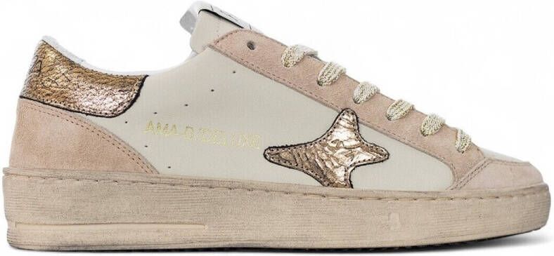 Ama Brand Lage Sneakers