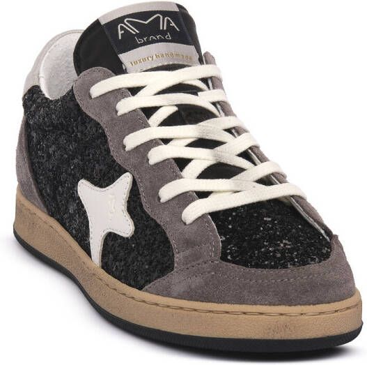 Ama Brand Lage Sneakers SUN