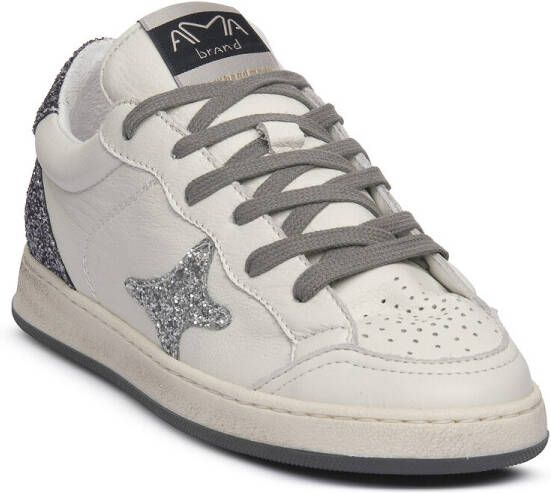Ama Brand Lage Sneakers SUN