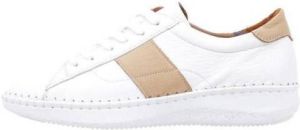 Amanda Lage Sneakers DERG